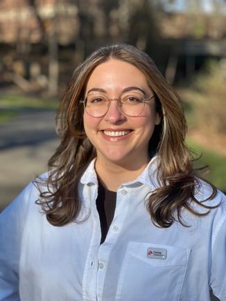 Nicole Rosander, Owner of Caring Transitions of Silver Spring North